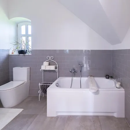 Δωμάτια σε οικογενειακή κατοικία Dom Nad Rzeka Raciechowice